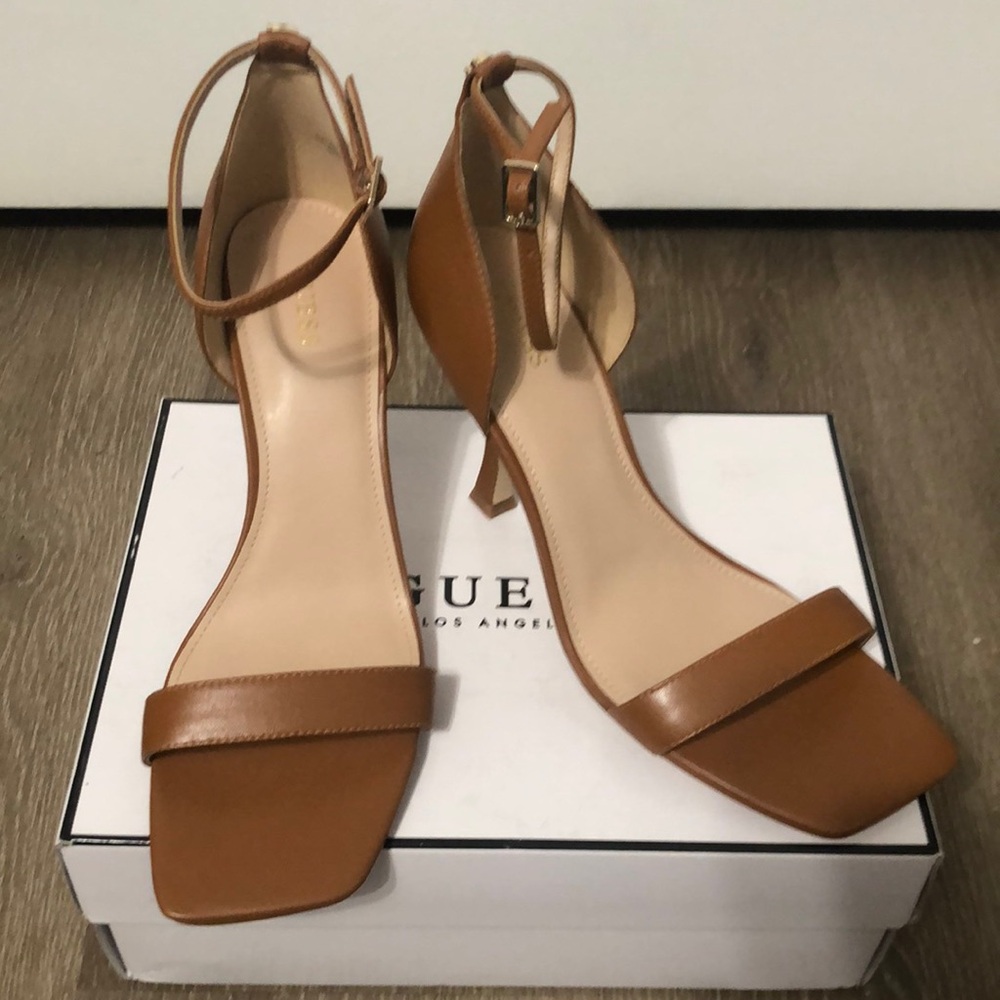 GUESS Women’s heels